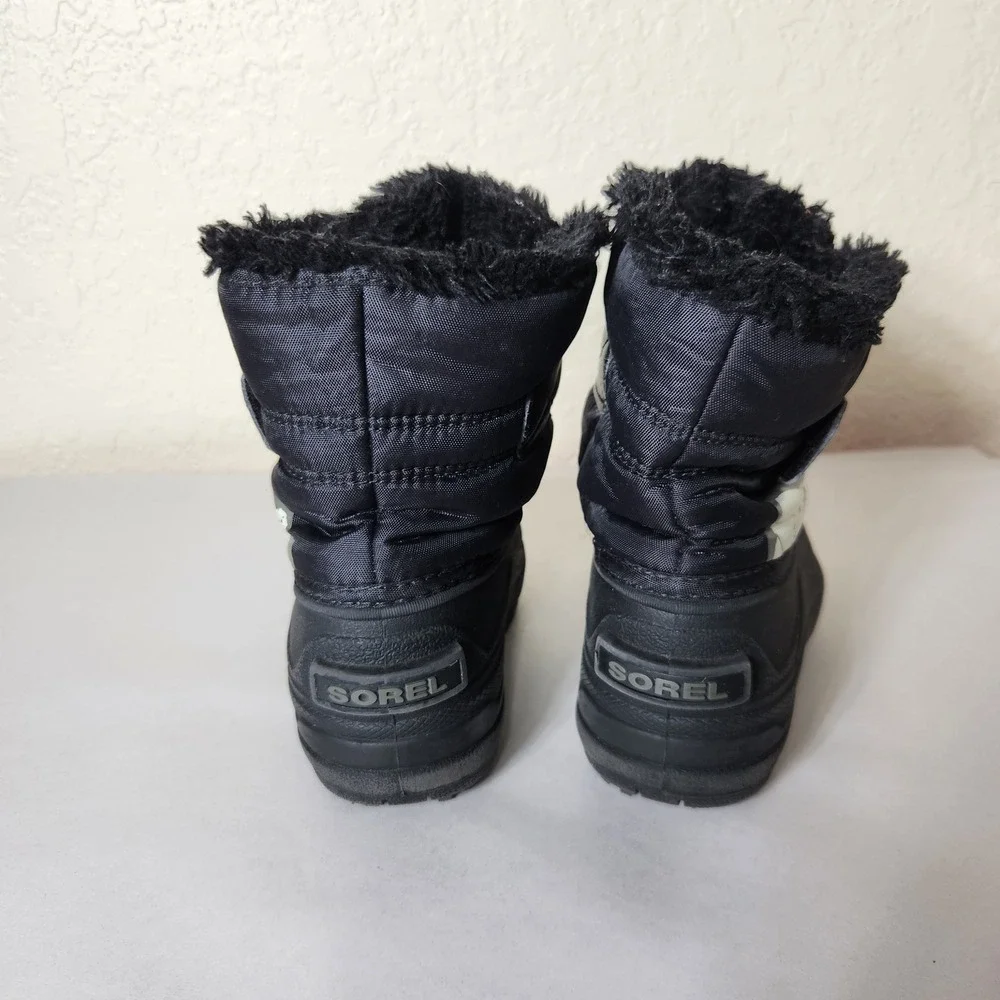 Sorel Toddler Flurry Snow Boots Black City Grey NC1877-010 Size 9